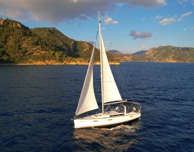Tayanita - Beneteau Oceanis 45